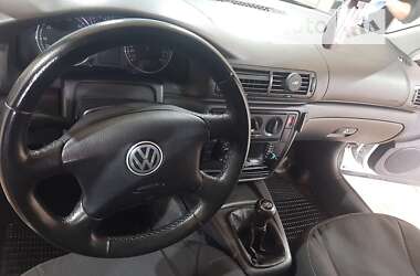 Седан Volkswagen Passat 2004 в Золотоноше