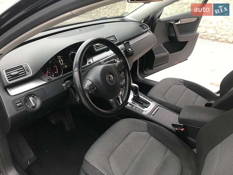 Универсал Volkswagen Passat 2014 в Тернополе