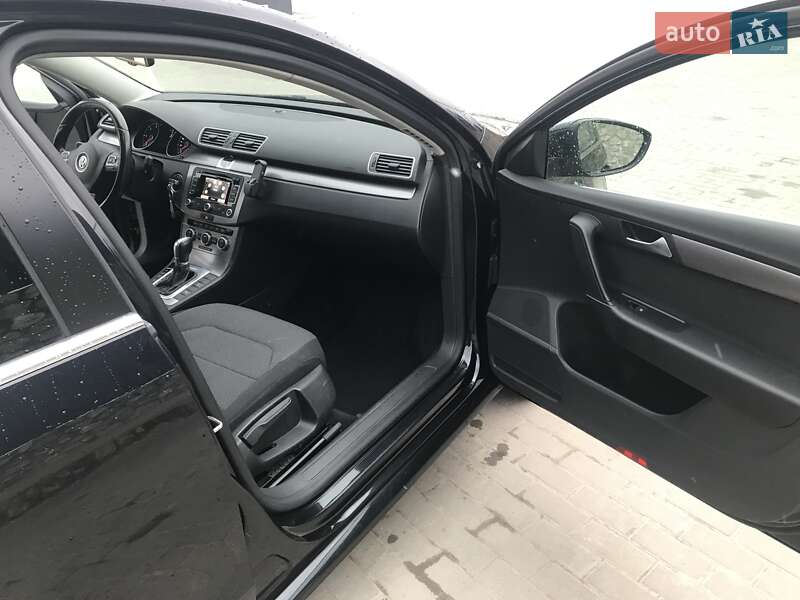 Универсал Volkswagen Passat 2014 в Тернополе