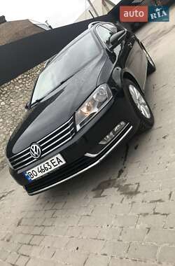 Універсал Volkswagen Passat 2014 в Тернополі