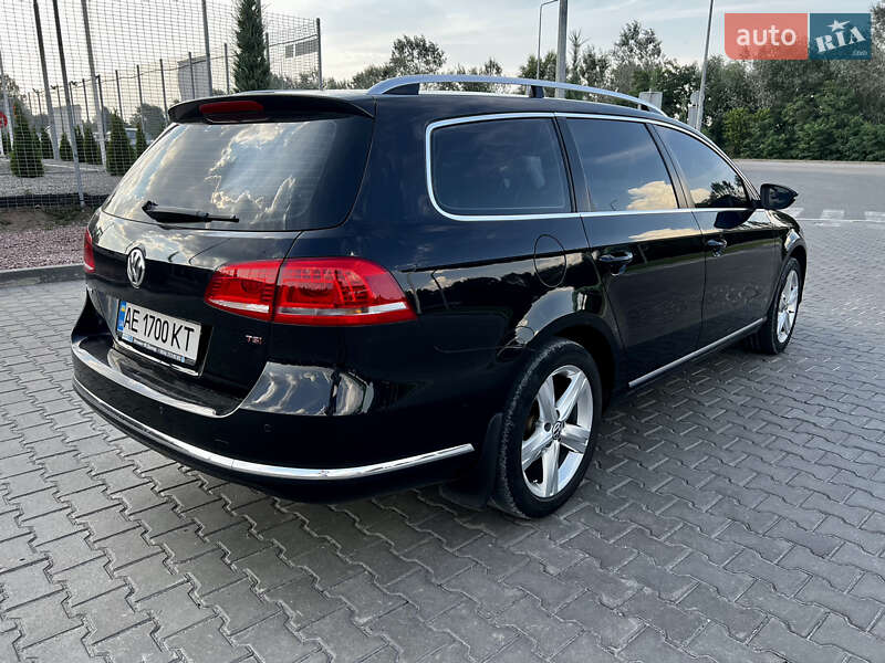 Универсал Volkswagen Passat 2011 в Днепре