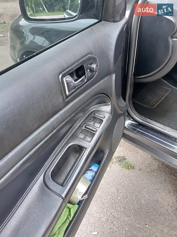 Volkswagen Passat 2000 VIN WVWZZZ3BZYE464920 фото оголошення 6 з 45