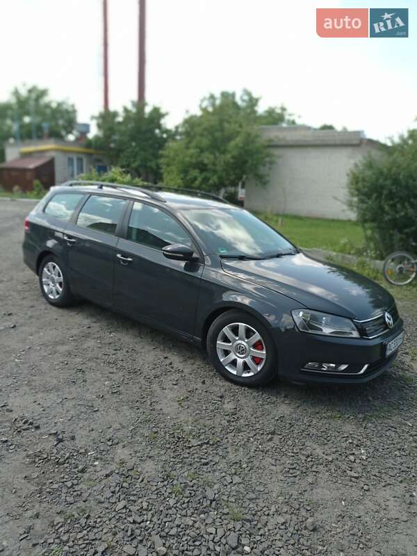 Универсал Volkswagen Passat 2012 в Ковеле