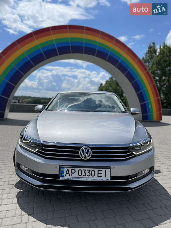 Седан Volkswagen Passat 2019 в Запорожье