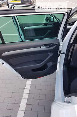 Универсал Volkswagen Passat 2016 в 