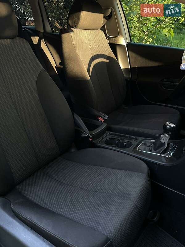 Универсал Volkswagen Passat 2006 в Вижнице фото 17 Универсал Volkswagen Passat 2006 в Вижнице