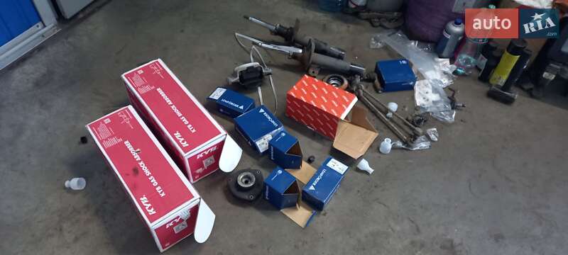 Универсал Volkswagen Passat 2012 в Киеве фото 27 Универсал Volkswagen Passat 2012 в Киеве