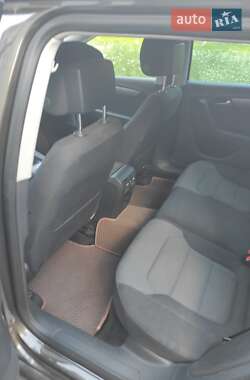 Универсал Volkswagen Passat 2013 в 
