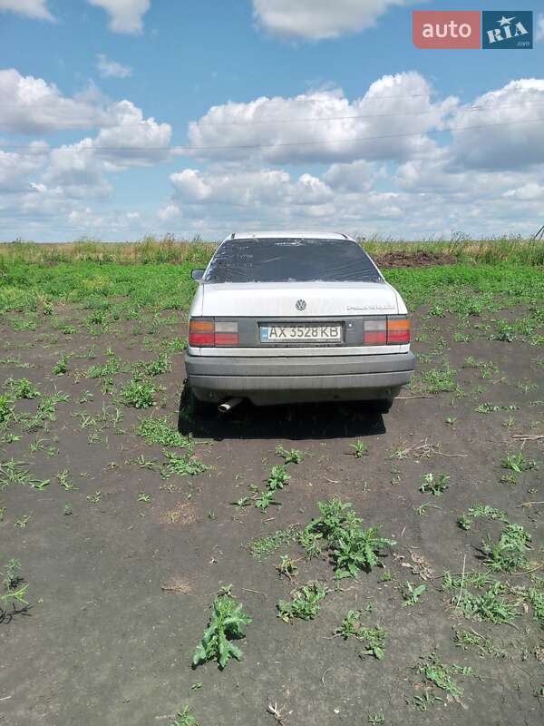Седан Volkswagen Passat 1989 в Дружківці