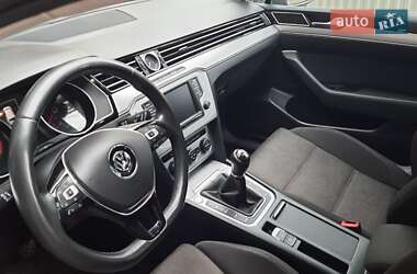 Универсал Volkswagen Passat 2015 в 