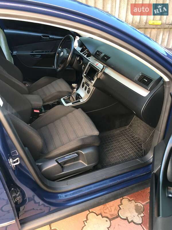 Універсал Volkswagen Passat 2007 в Краснограді