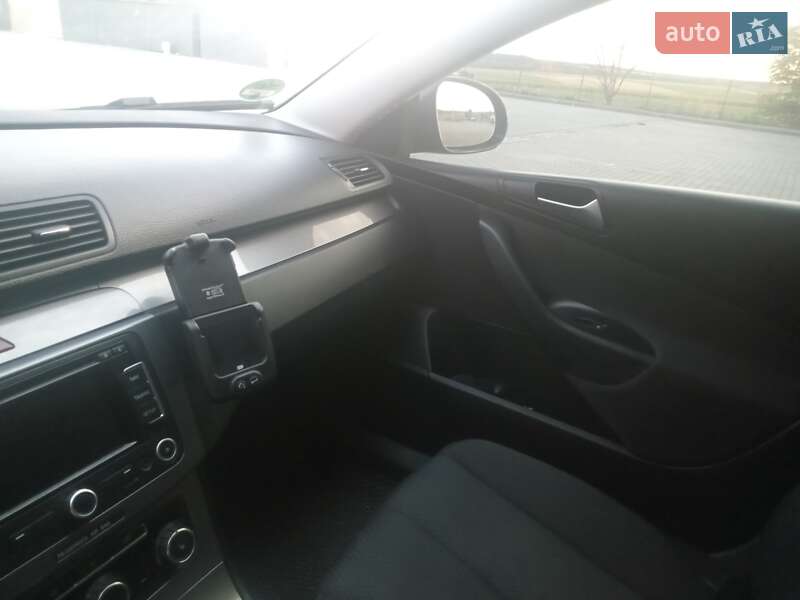 Універсал Volkswagen Passat 2010 в Черкасах