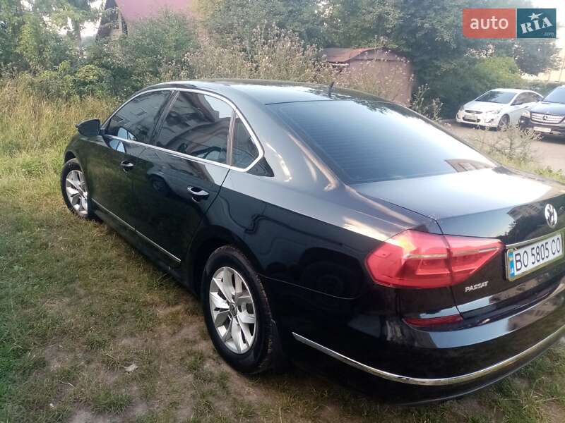 Седан Volkswagen Passat 2016 в Тернополе