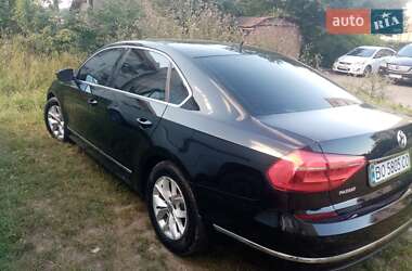 Седан Volkswagen Passat 2016 в Тернополе