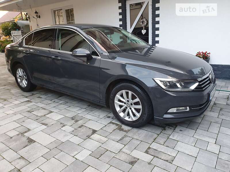 Седан Volkswagen Passat 2015 в Виноградове