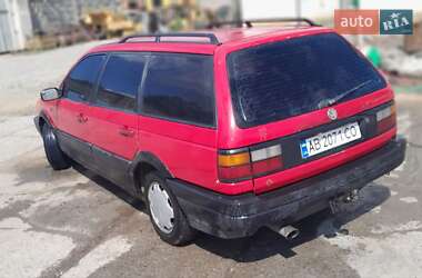 Універсал Volkswagen Passat 1992 в Миколаєві