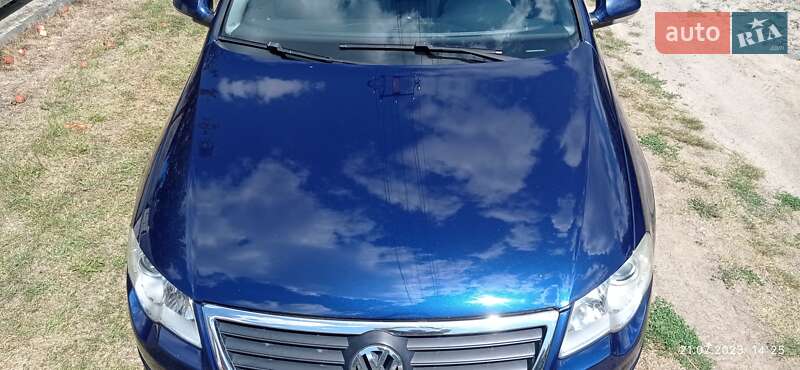 Универсал Volkswagen Passat 2005 в Киеве