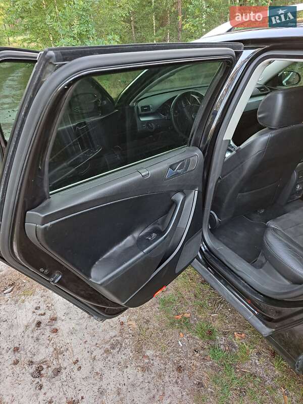 Универсал Volkswagen Passat 2005 в Житомире