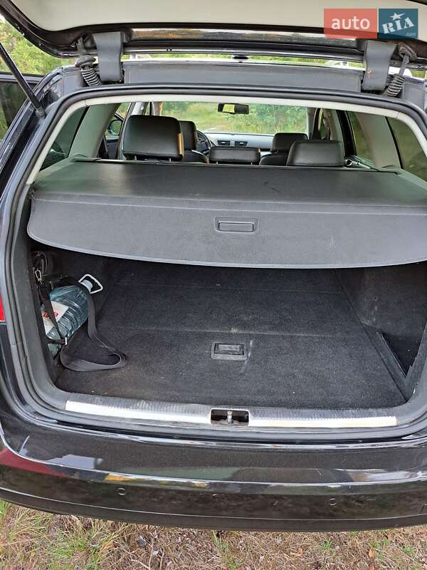 Универсал Volkswagen Passat 2005 в Житомире