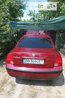 Седан Volkswagen Passat 1997 в 