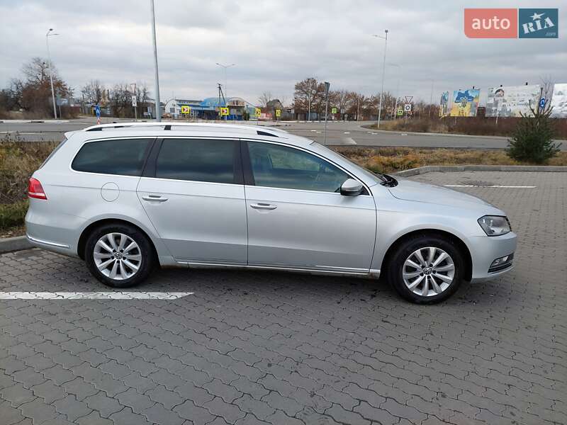 Универсал Volkswagen Passat 2012 в Тячеве