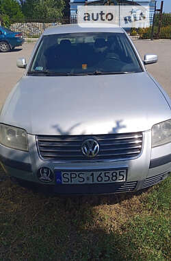 Седан Volkswagen Passat 2003 в Черкасах