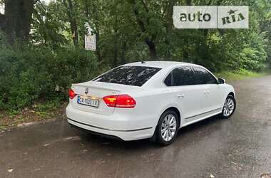 Седан Volkswagen Passat 2012 в 