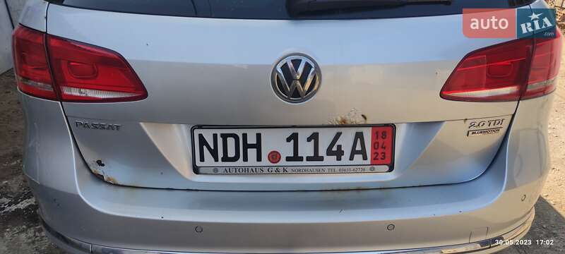 Универсал Volkswagen Passat 2011 в Киеве