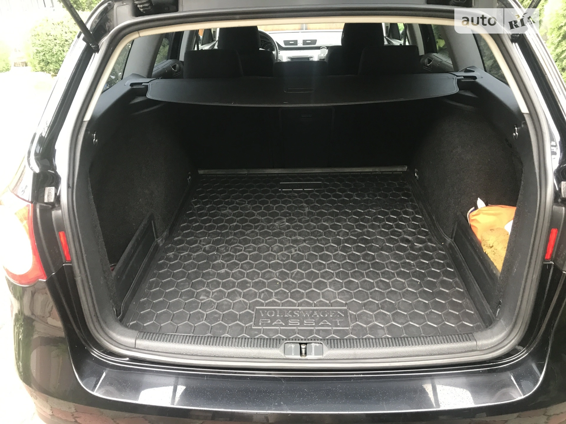 2010 Volkswagen Passat - мініатюра 25