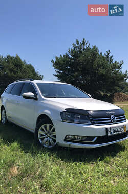 Volkswagen Passat 2011