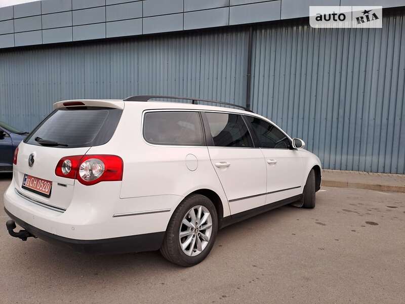 Універсал Volkswagen Passat 2010 в Знам'янці