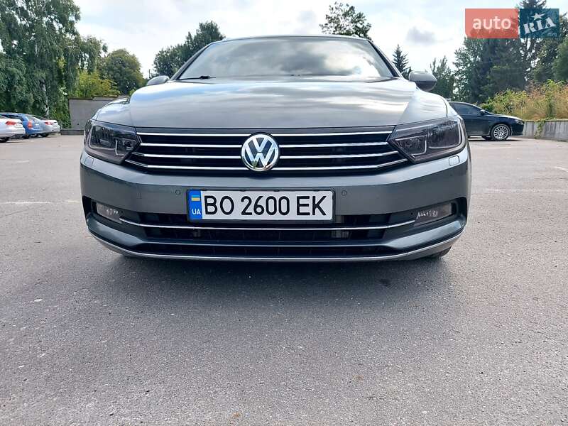 Універсал Volkswagen Passat 2015 в Тернополі