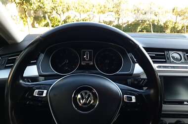 Универсал Volkswagen Passat 2015 в Радивилове