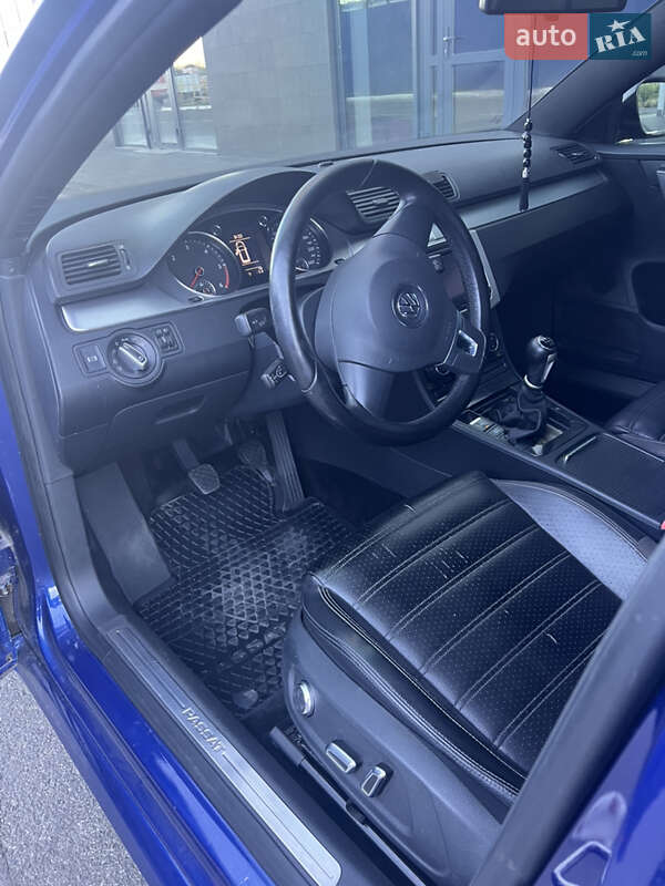 Седан Volkswagen Passat 2008 в Мукачево