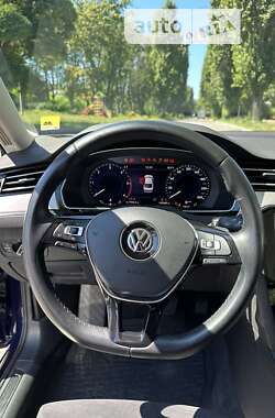 Седан Volkswagen Passat 2018 в Покровську