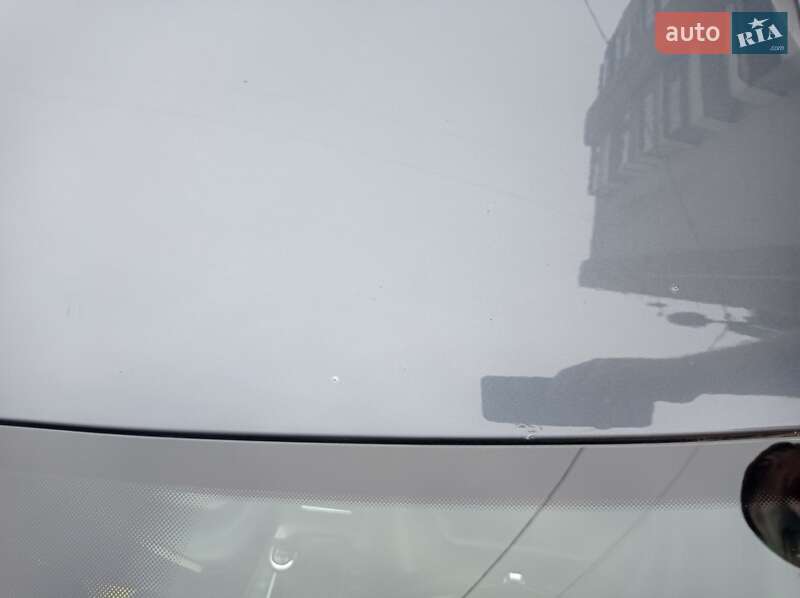 Універсал Volkswagen Passat 2011 в Львові