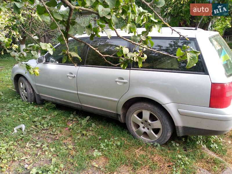 Универсал Volkswagen Passat 1999 в Тернополе