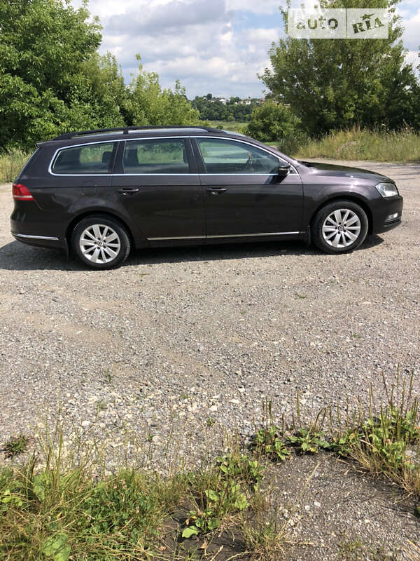 Универсал Volkswagen Passat 2011 в Тернополе