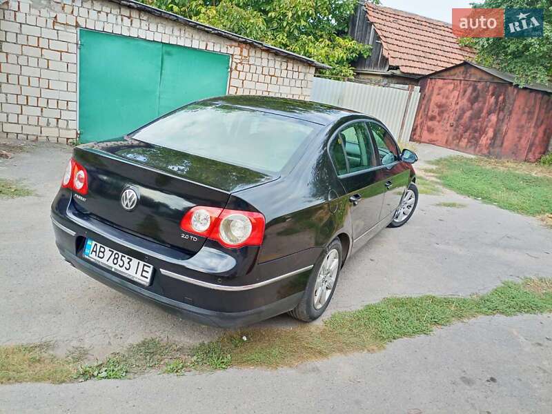 Седан Volkswagen Passat 2005 в Виннице