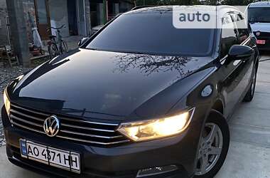 Универсал Volkswagen Passat 2016 в Берегово