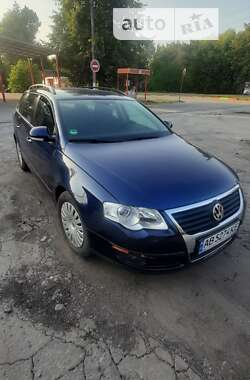 Універсал Volkswagen Passat 2008 в Жмеринці