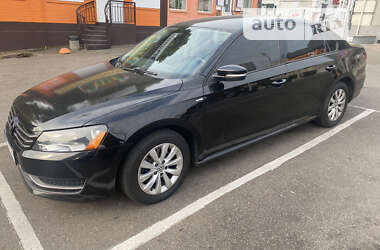 Volkswagen Passat 2014