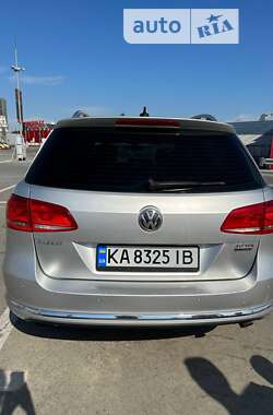 Универсал Volkswagen Passat 2011 в Киеве