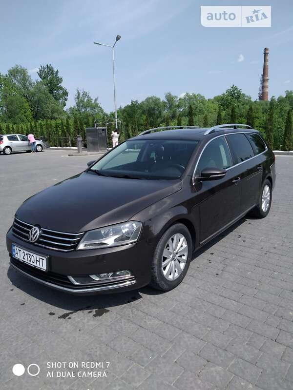 Універсал Volkswagen Passat 2012 в Надвірній