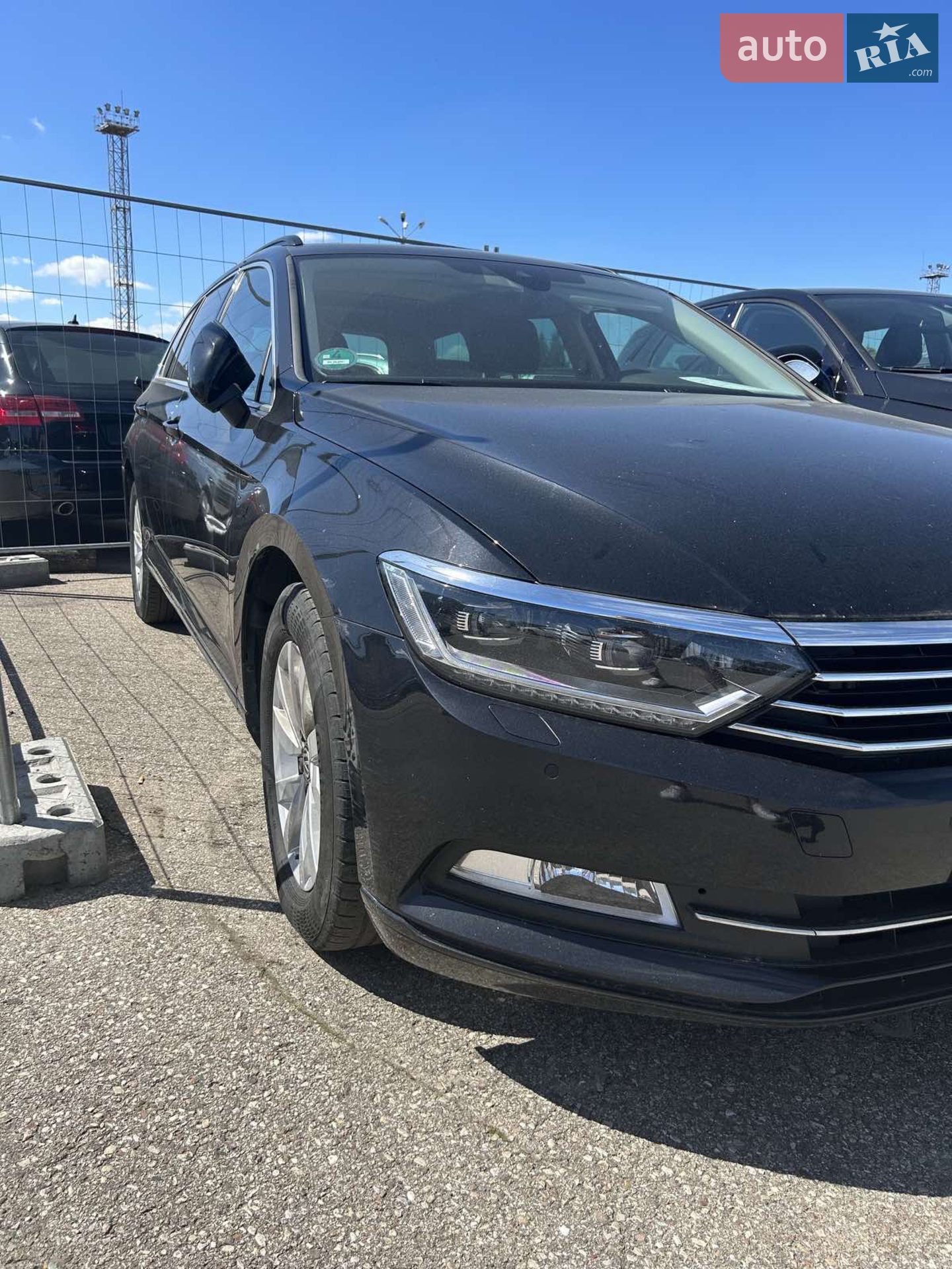 2019 Volkswagen Passat - фото 1