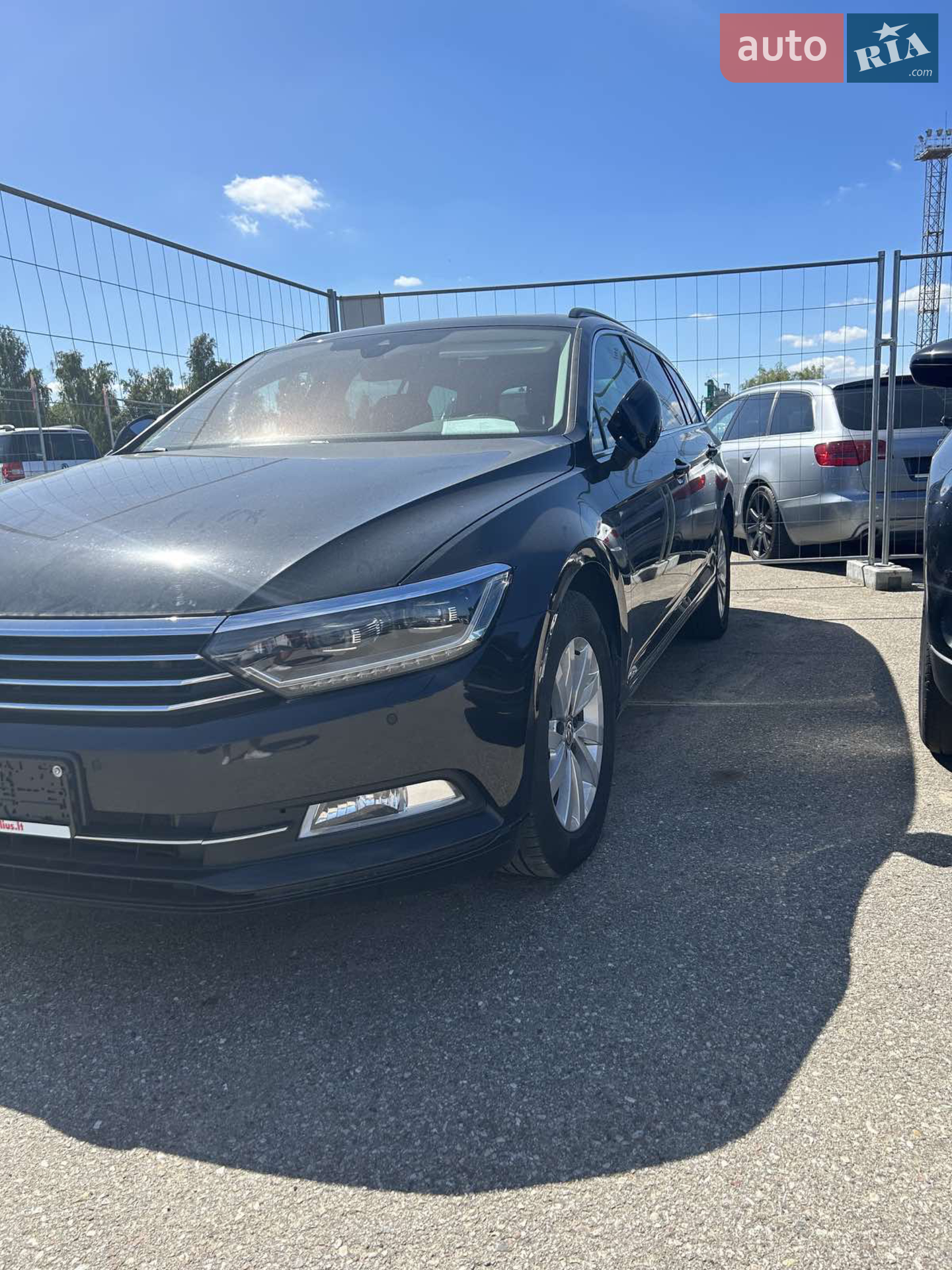 2019 Volkswagen Passat - мініатюра 3
