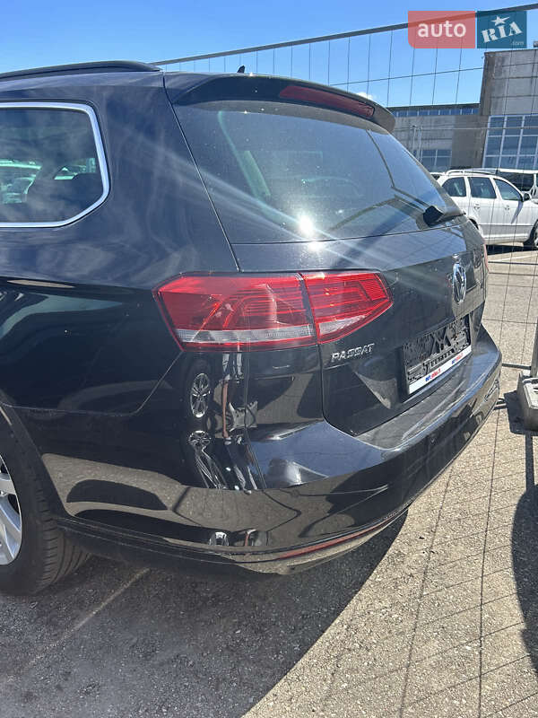 Универсал Volkswagen Passat 2019 в Хмельницком