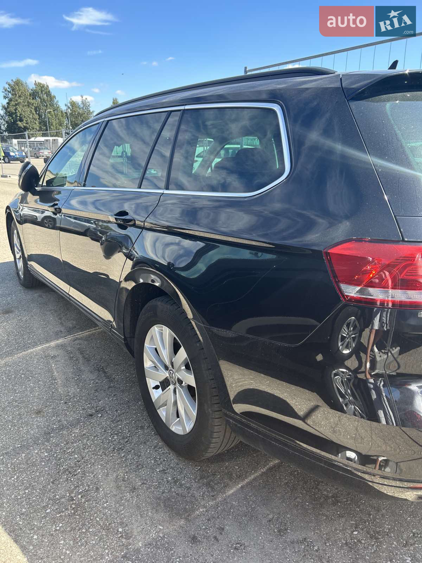 2019 Volkswagen Passat - мініатюра 2