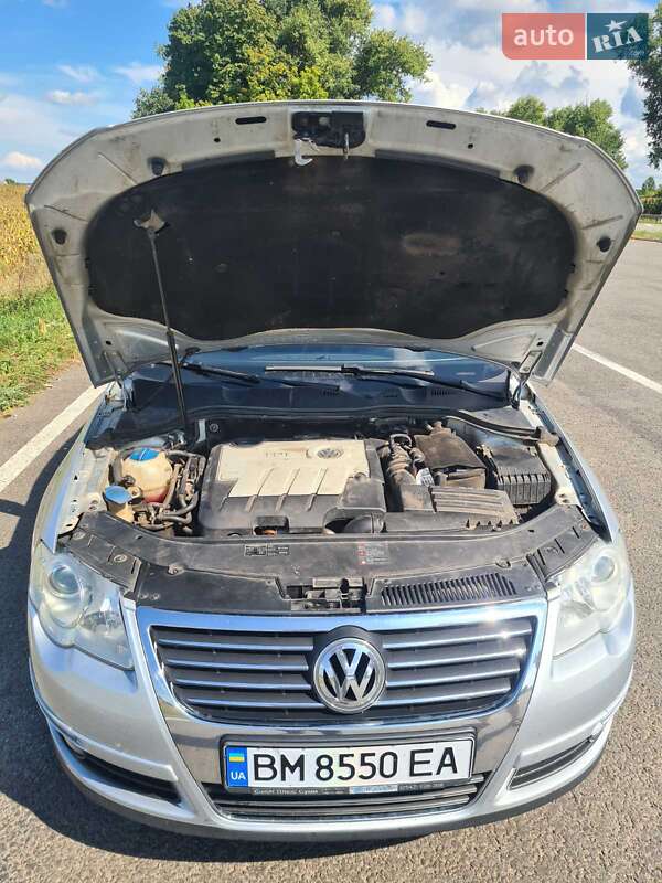 Седан Volkswagen Passat 2008 в Недригайліву