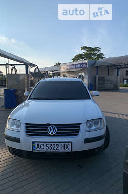 Универсал Volkswagen Passat 2003 в Мукачево